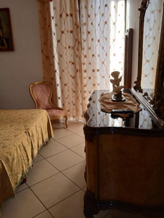 Апартаменты Casa Di Lucia Баколи Экстерьер фото